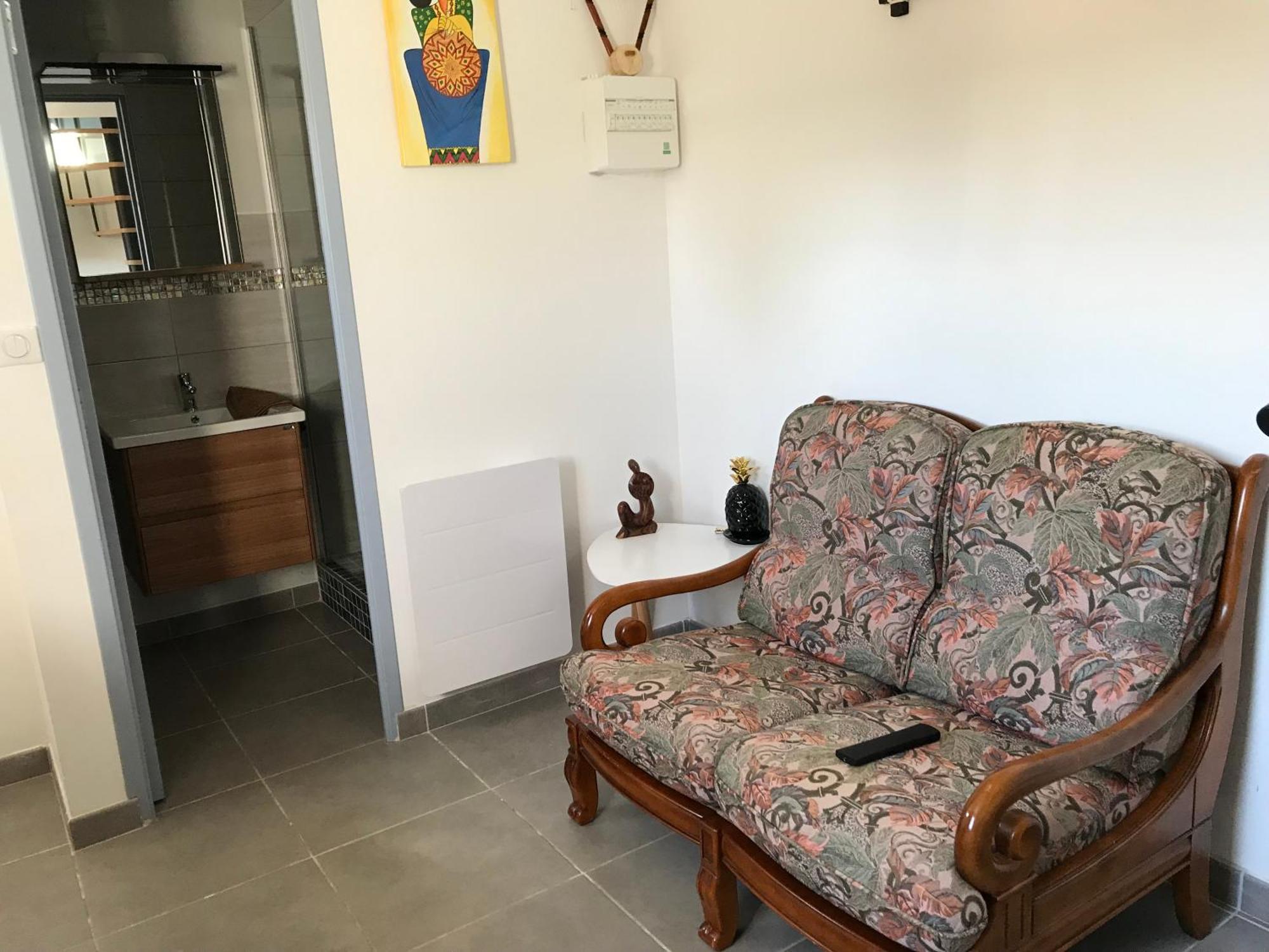 Jolie Maisonnette Auxerre Exteriör bild