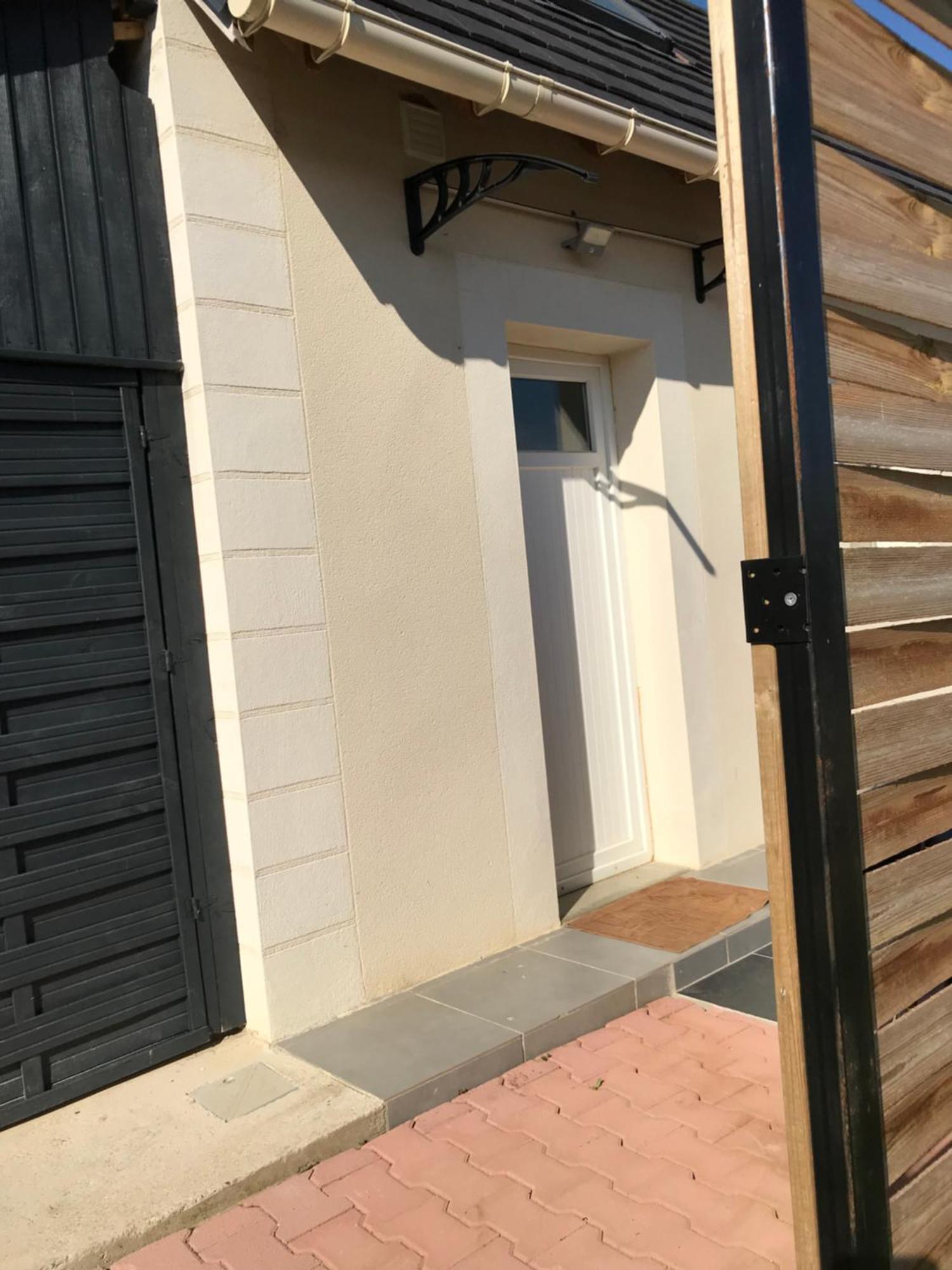 Jolie Maisonnette Auxerre Exteriör bild